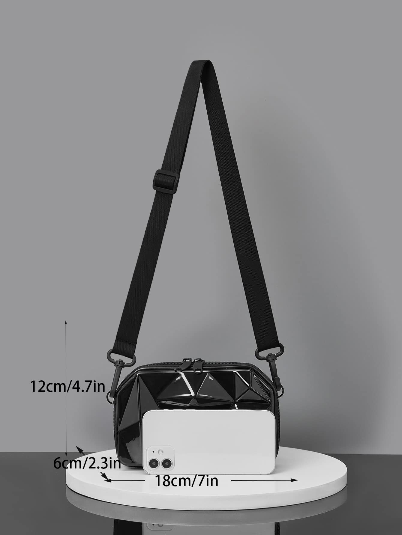 Rhombus PVC Unisex
