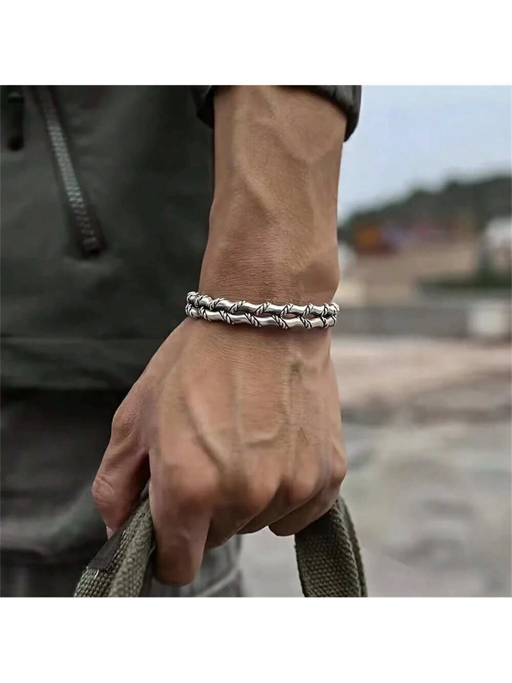 Double Coil – Woven Silver Wrap