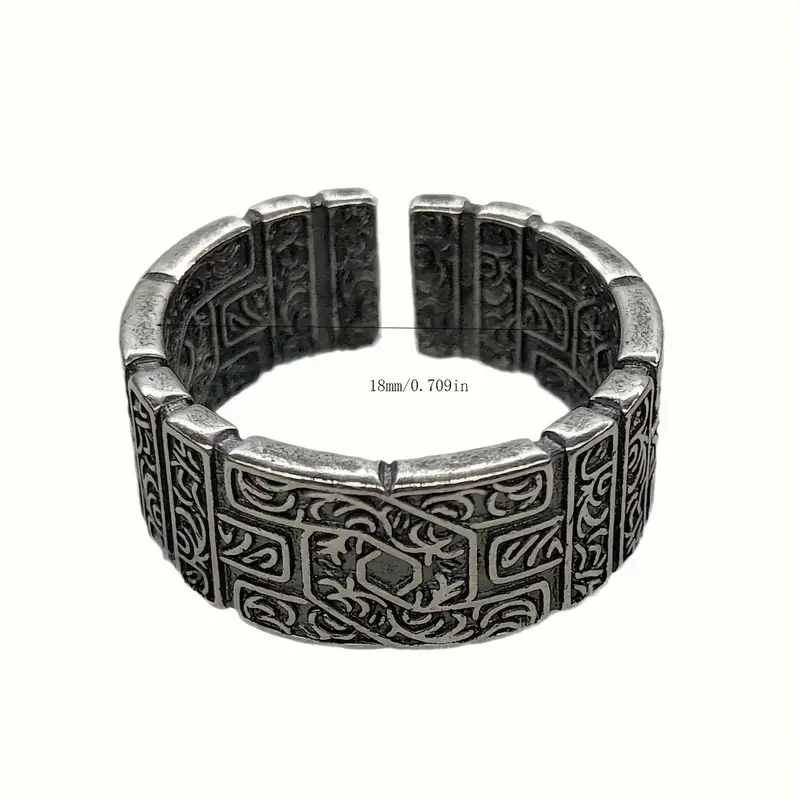 Myth – Engraved Ring