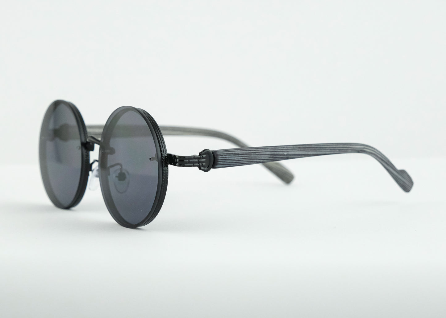 Ashwood Frame – Polarized