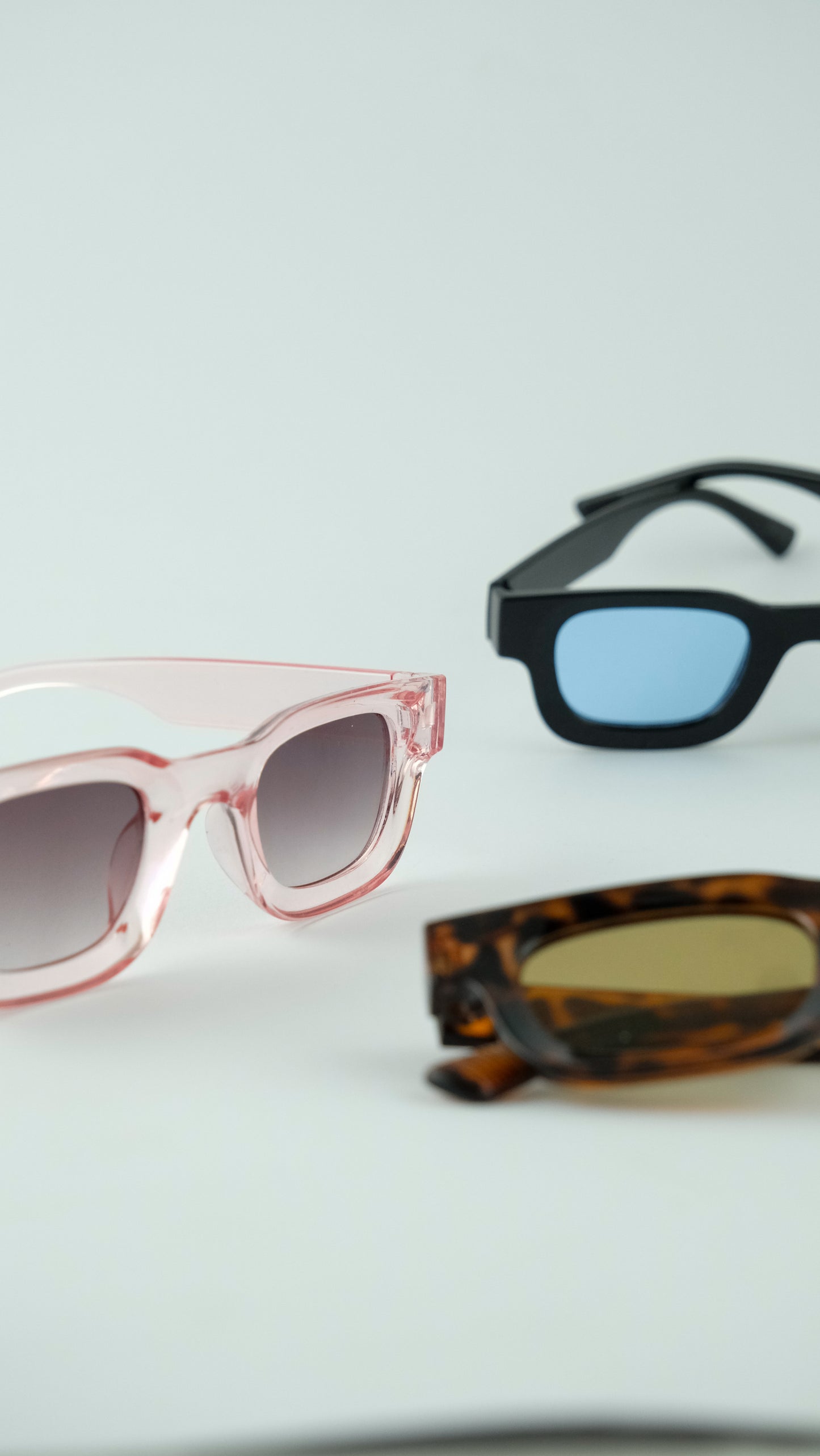 Mono Edge – Rose Crystal