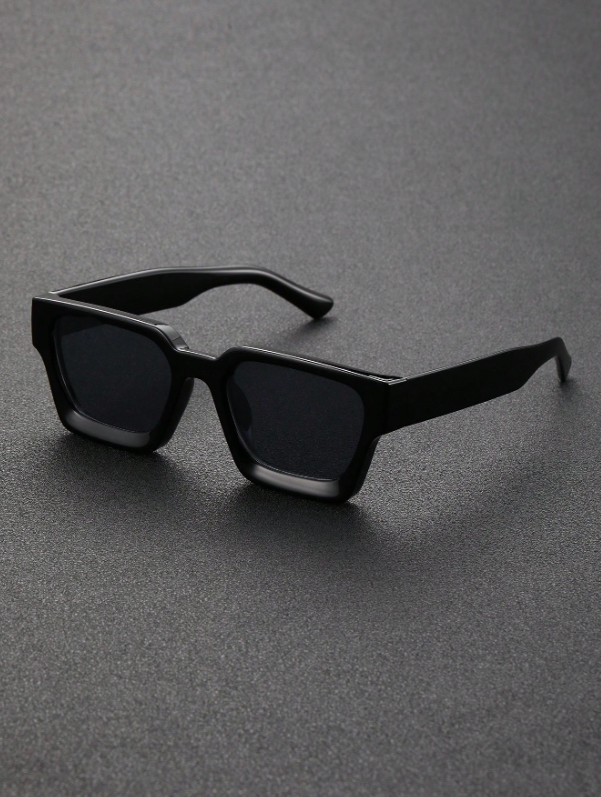 Shadow Classic - Black Tint