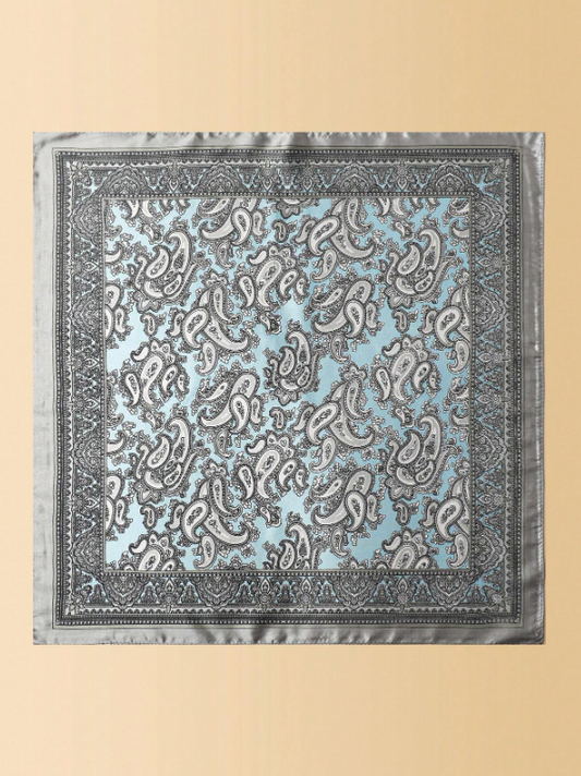 Eira Neckerchief – Frost Gray