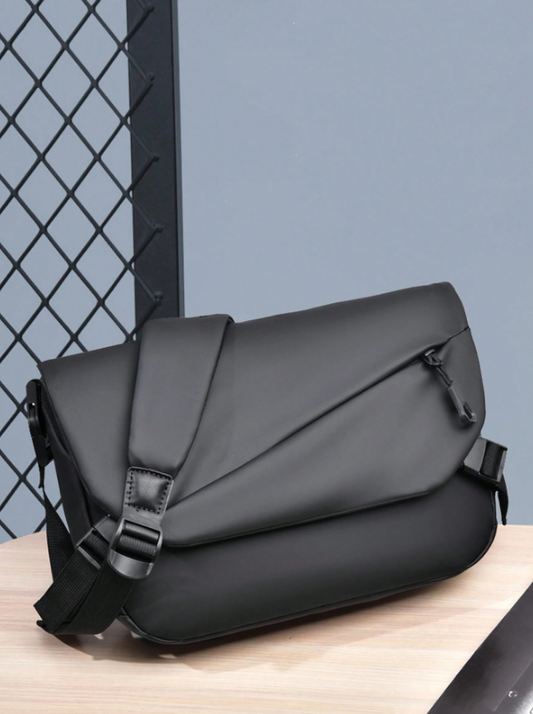 Black Fold Crossbody