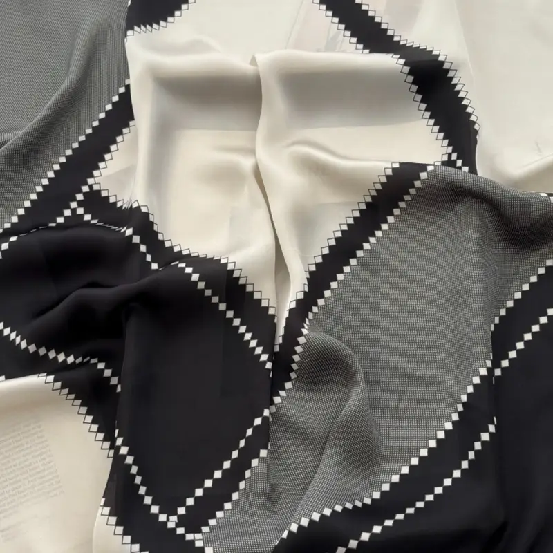 Noire Jacquard Neckerchief