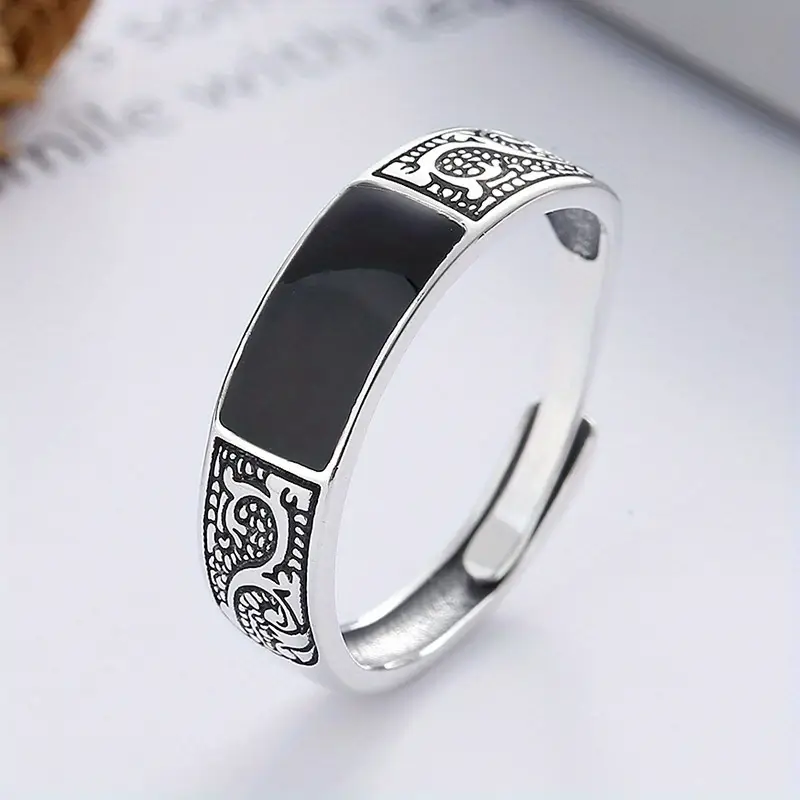 Midnight Crest Ring