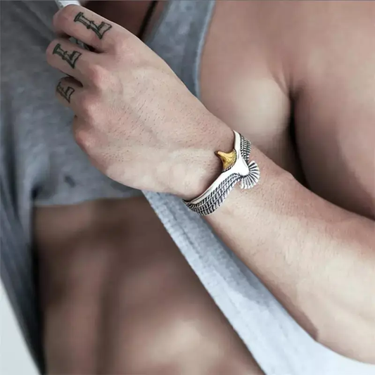 Viking Talon – Vintage Eagle Cuff