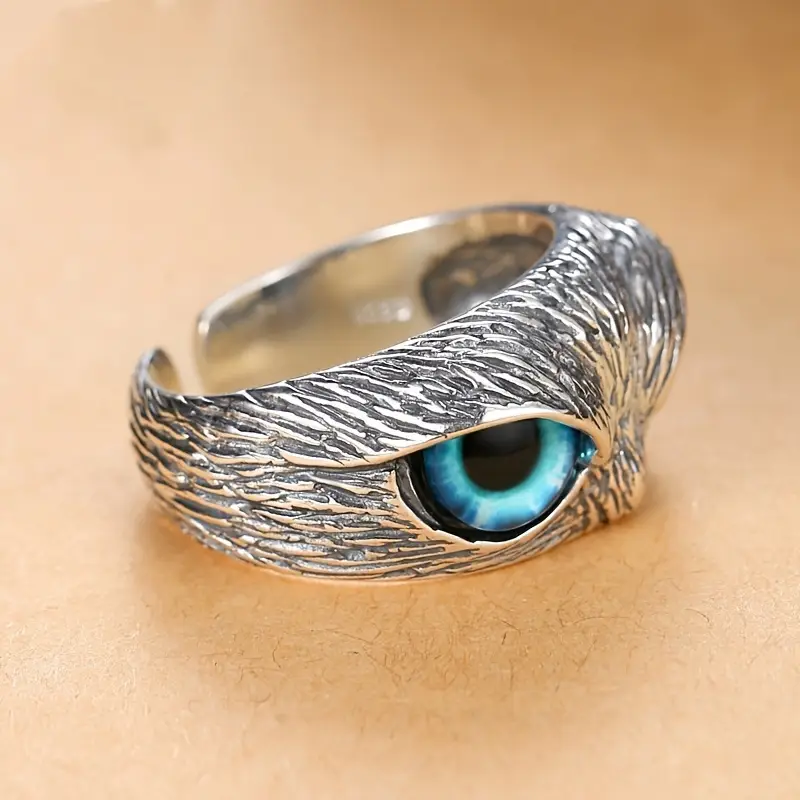 Owl – Blue-Eyed Ring