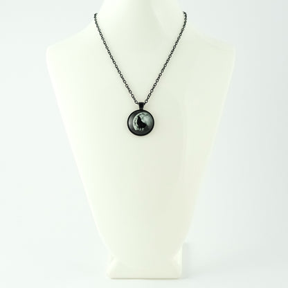 Glow Wolf Pendant Chain