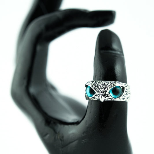 Owl – Blue-Eyed Ring