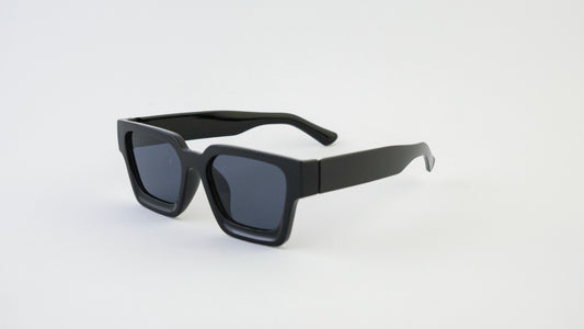 Shadow Classic - Black Tint