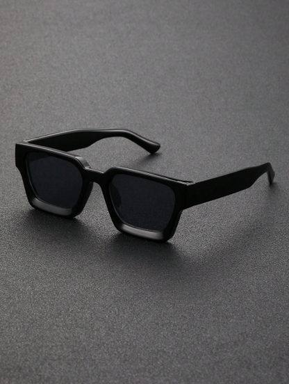 Shadow Classic - Black Tint