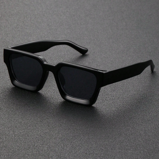 Shadow Classic - Black Tint