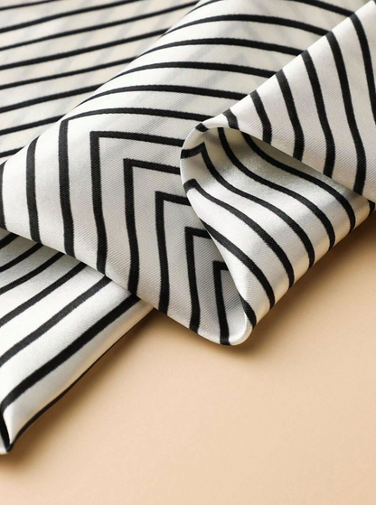 Nara Neckerchief – Black Border