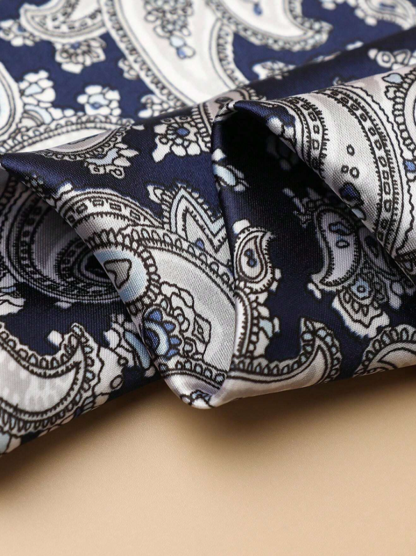 Eira Neckerchief – Navy