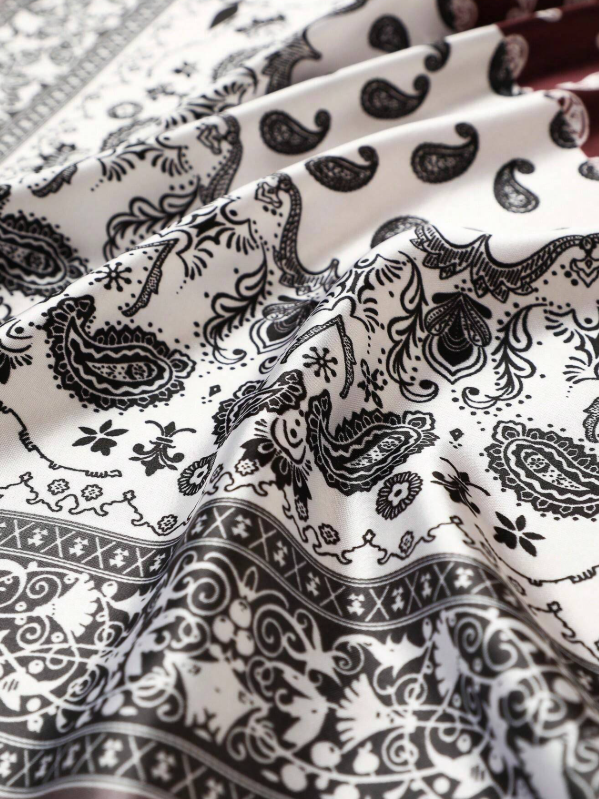 Eira Neckerchief – Maroon