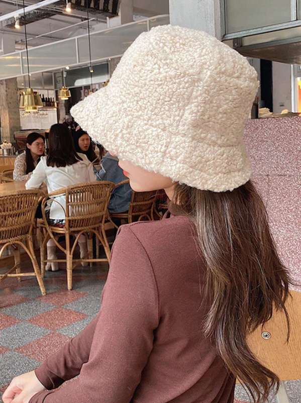 Beige Sherpa Bucket