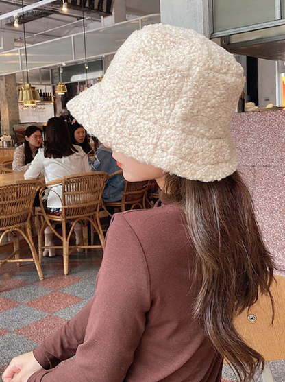 Beige Sherpa Bucket