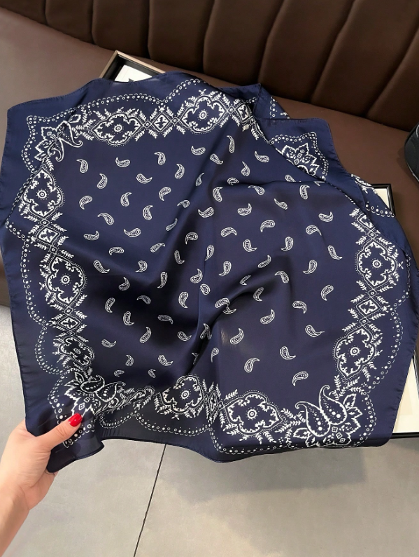 Matera Neckerchief