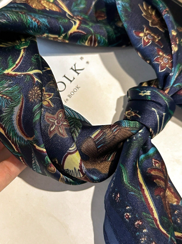 Verona neckerchief