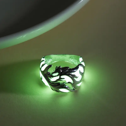 Glow – Luminous Dragon Ring